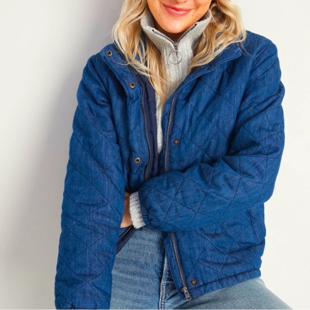 Old navy denim colored quilted jacket size L